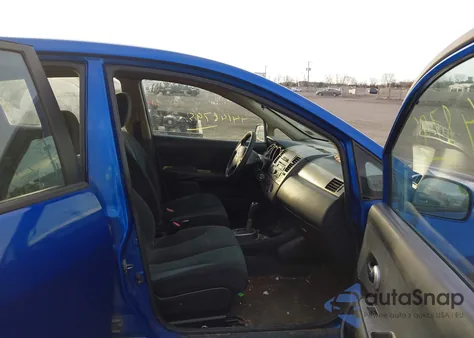 2010 Nissan Versa 1.8S из США, поврежденный, VIN 3N1BC1CP5AL463578